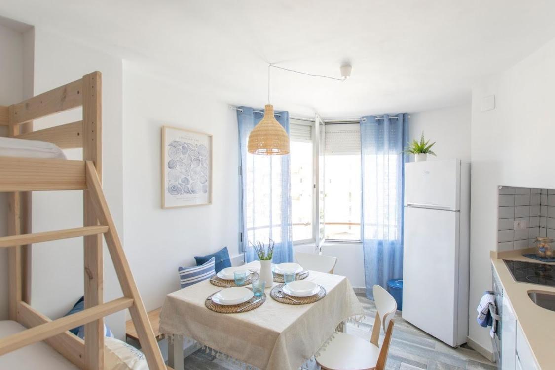 Apartbeach La Brisa Y Frente Playa La Pineda Luaran gambar